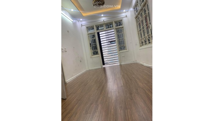 BÁN NHÀ MỸ ĐÌNH NAM TỪ LIÊM 40M2 3.5 TẦNG NHỈNH 4 TỶ LÔ GÓC Ô TÔ CON ĐỖ CỬA TƯƠNG LAI GẦN MẶT PHỐ